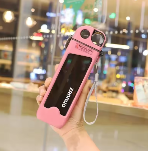 2026 New Square Plastic Water Cup Portable Flat Travel Tumbler With Lid Straw Creative Minimalist Sports Drink Bottle