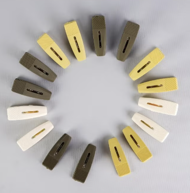 Colorful Plastic Clothespins, Heavy Duty Laundry Clothes Pins Clips with Springs, Air-Drying Clothing Pin